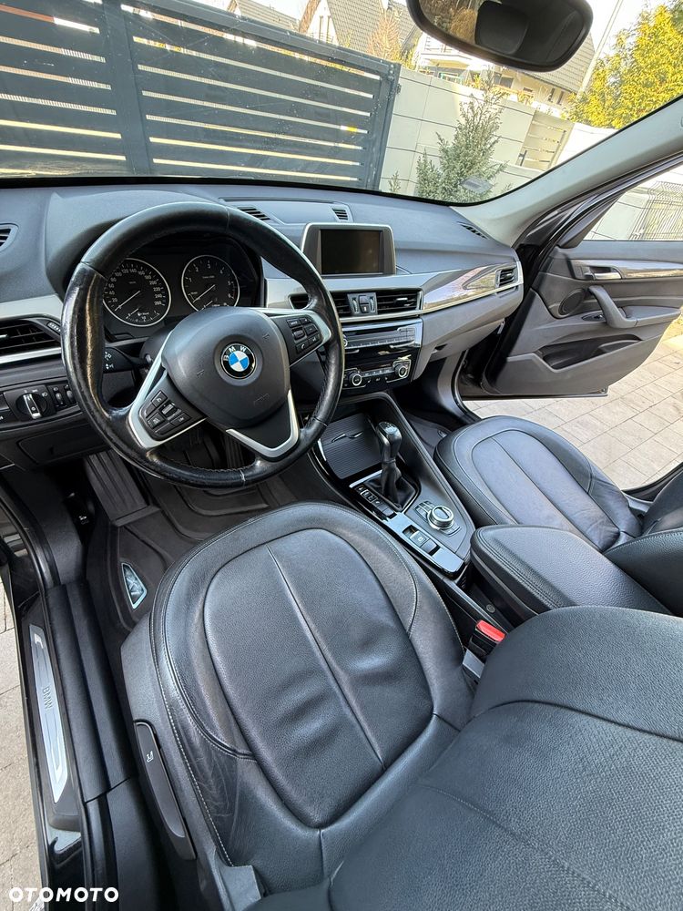 BMW X1 sDrive18d - 13