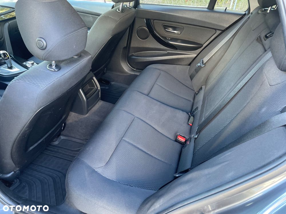 BMW Seria 3 - 19