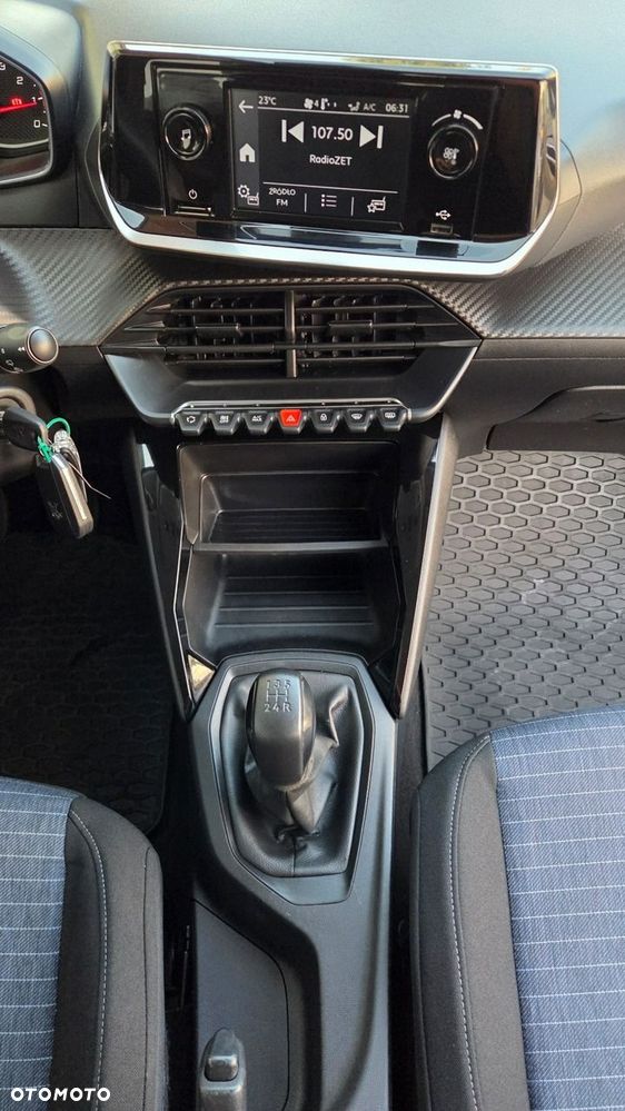 Peugeot 208 1.2 PureTech Like S&S - 19