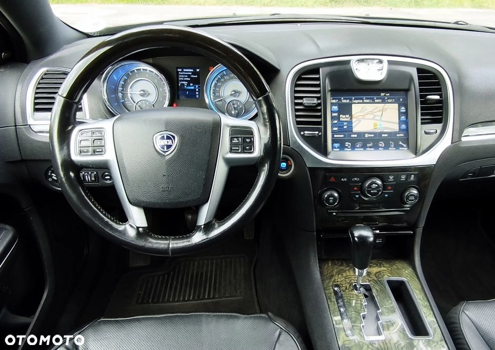 Lancia Thema 3.0 V6 CRD 24V Automatik Gold - 25