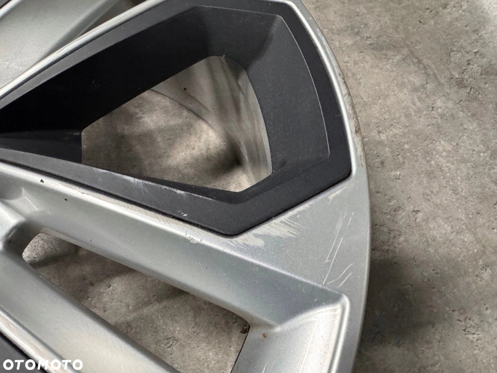 FELGA AUDI A6 S6 C8 21" 8.5" ET37 - 3