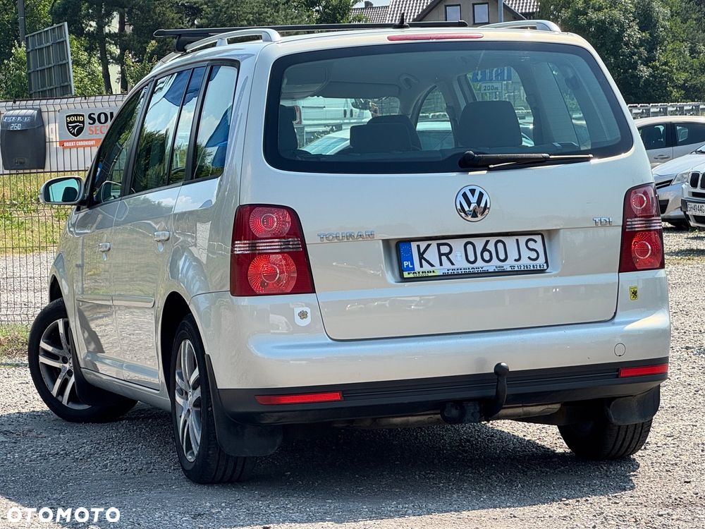 Volkswagen Touran 1.9 TDI Trendline - 4
