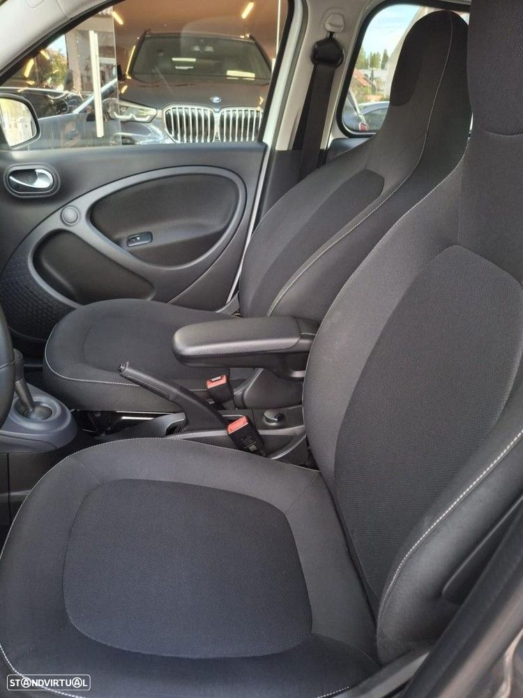 Smart ForFour Electric Drive Passion - 11