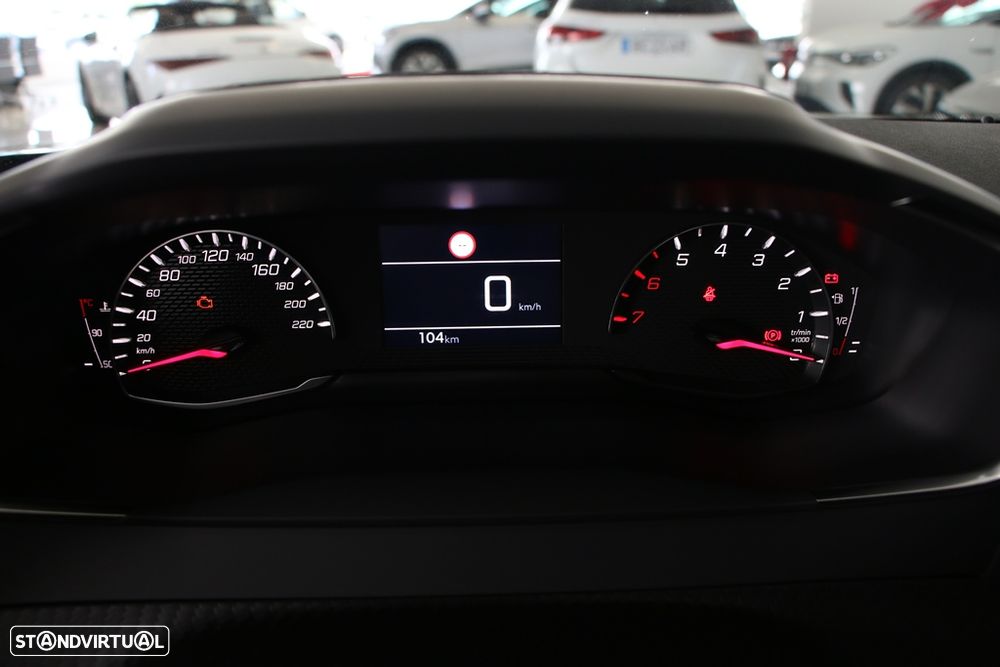 Peugeot 2008 1.2 PureTech Active - 24