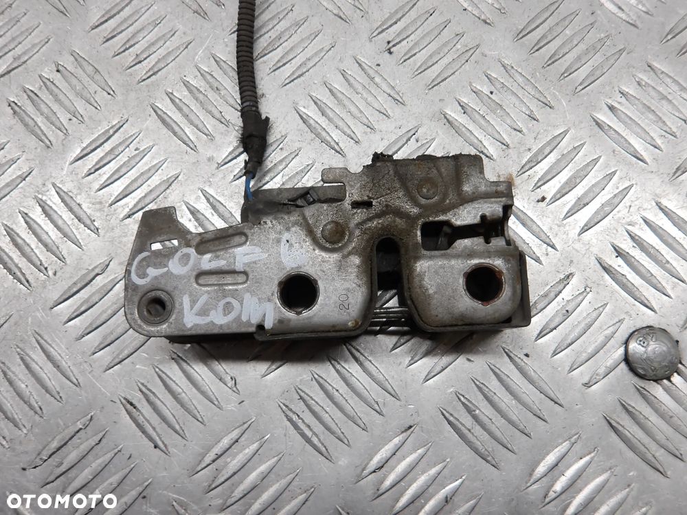 VW GOLF VI KOMBI 08-16 1.6 TDI ZAMEK MASKI 5K1823509 - 4