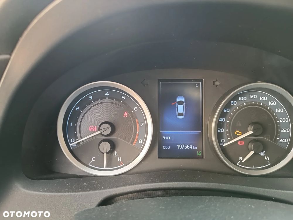 Toyota Corolla 1.6 Premium - 9