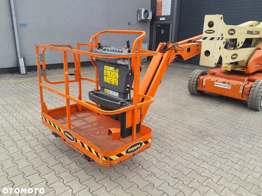 JLG E450AJ - 1