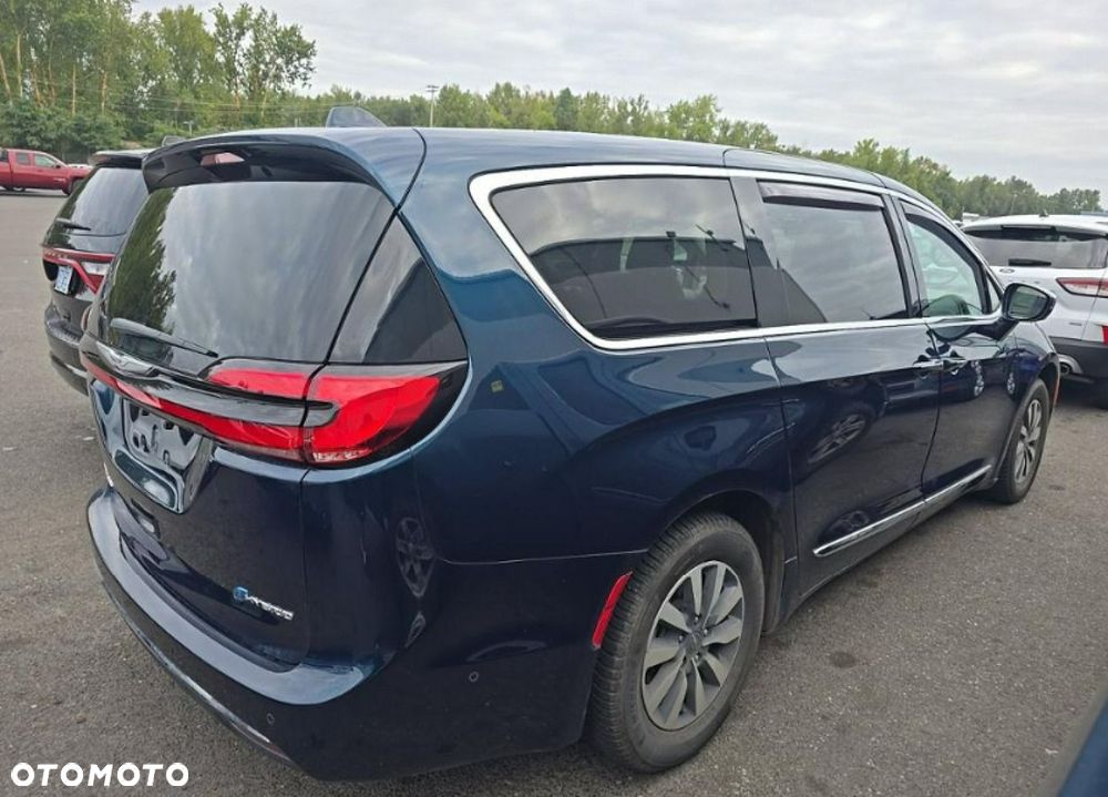 Chrysler Pacifica 2022 photo 4