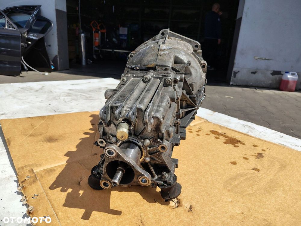 SKRZYNIA 6 BIEGÓW 7533818 BMW SERIA 1 I E87 FL 2.0D 118D - 7