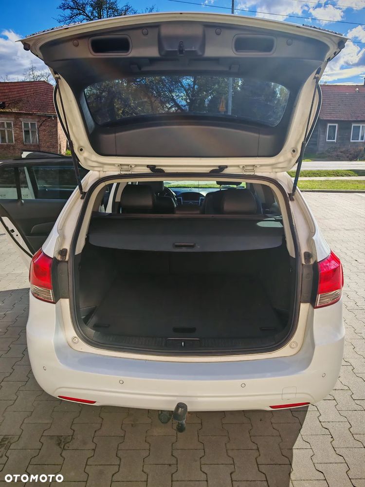 Chevrolet Cruze Station Wagon 1.7TD LT+ - 17