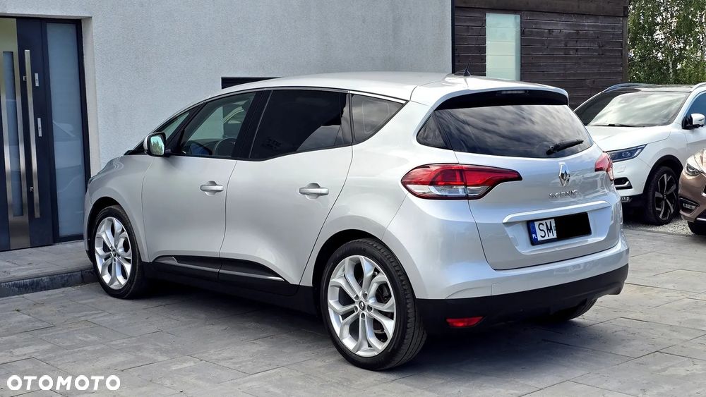 Renault Scenic - 11