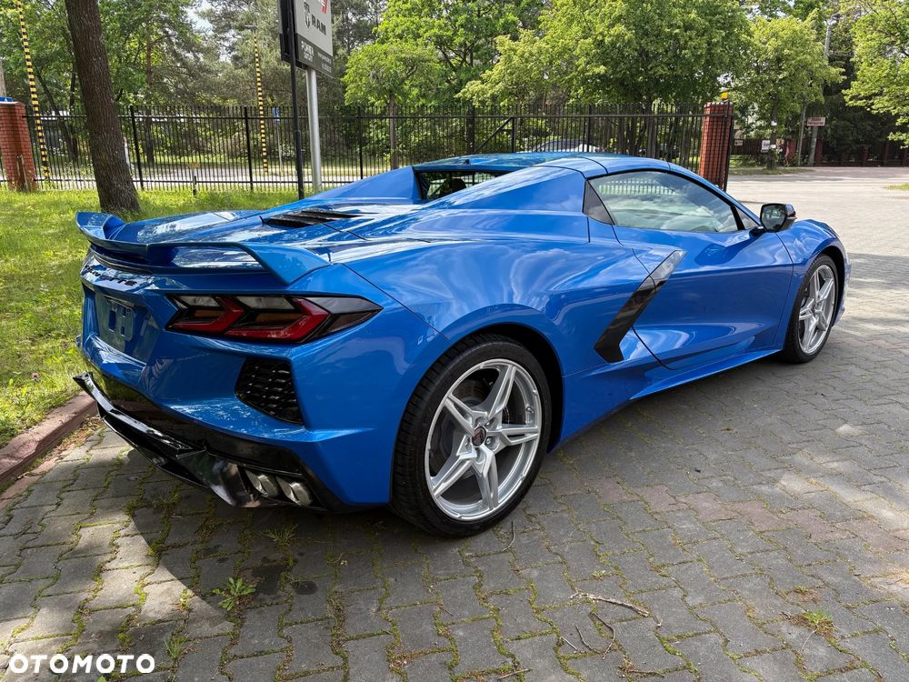 Chevrolet Corvette - 7