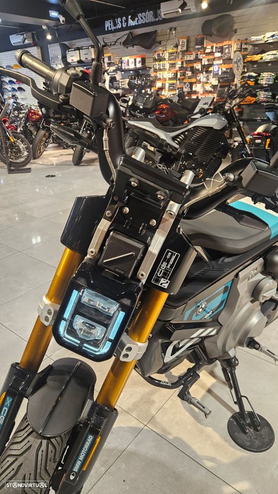 BMW CE 02 Highline - 5