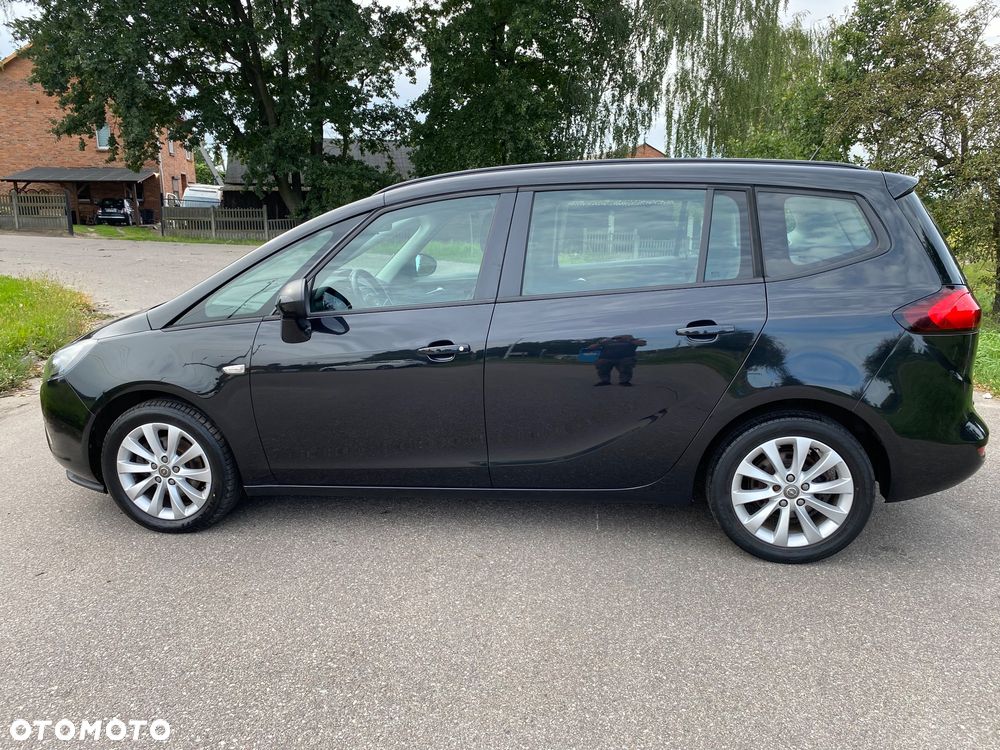 Opel Zafira - 4