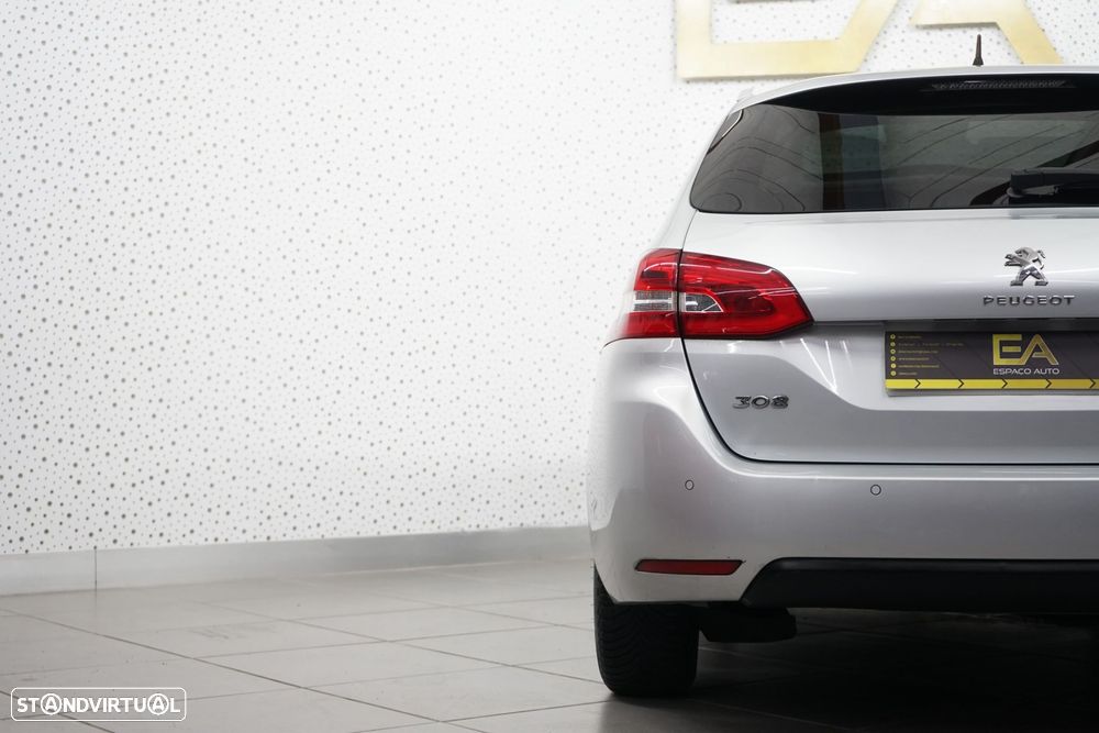 Peugeot 308 SW 1.6 BlueHDi Allure - 41