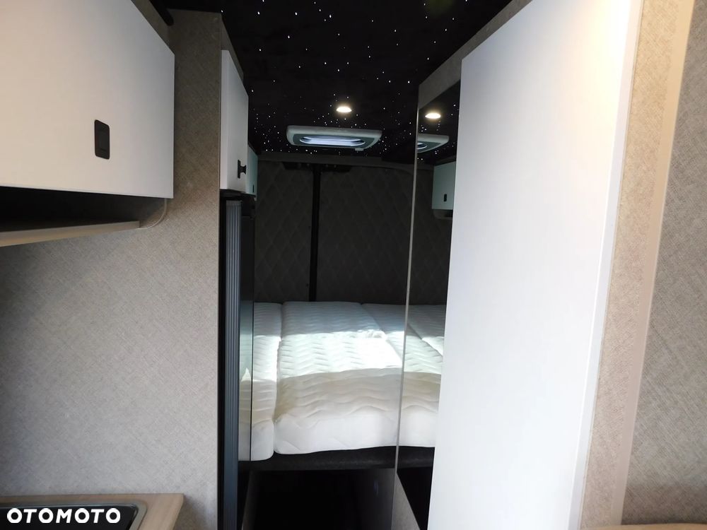 Volkswagen Crafter Campervan Aut. Full Opcja 2xKlima Tempomat Aktywny LED 5 os. FV23% - 20