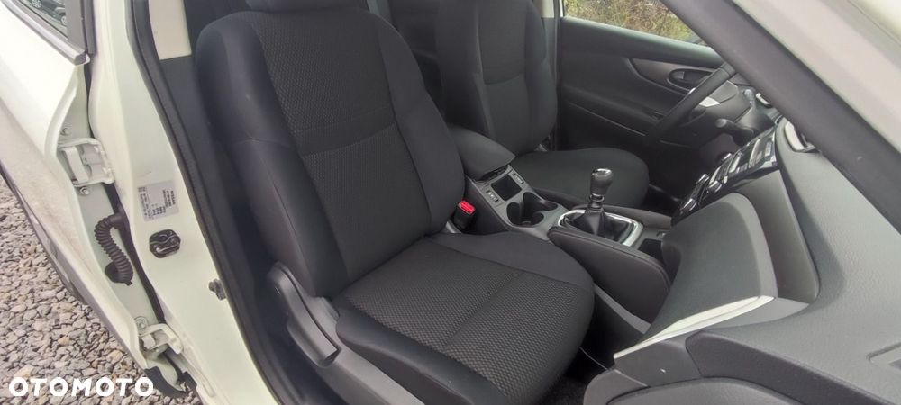 Nissan Qashqai - 13