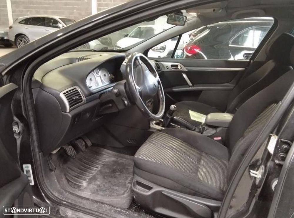 Peugeot 407 SW - 3