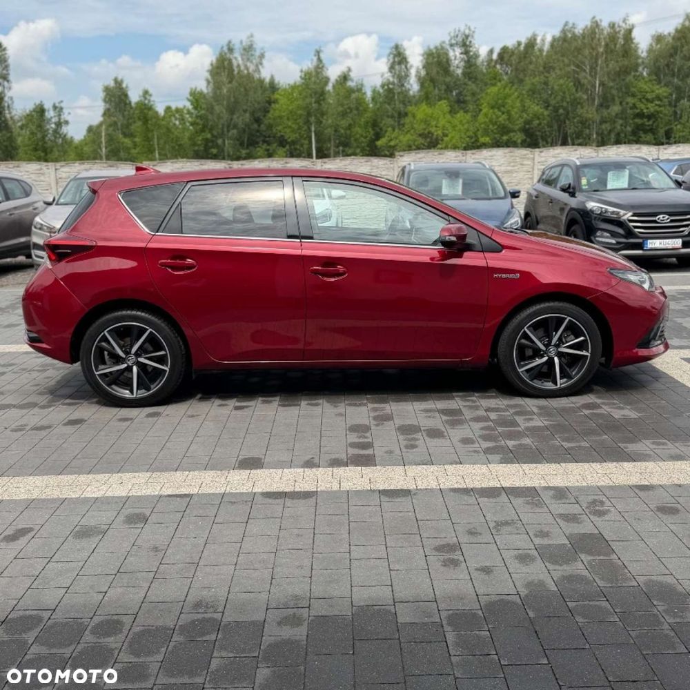 Toyota Auris - 13