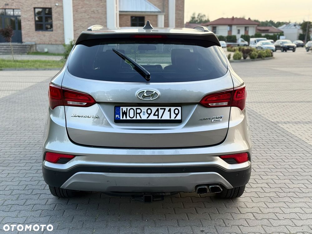 Hyundai Santa Fe 2.0 T Sport Utility - 10