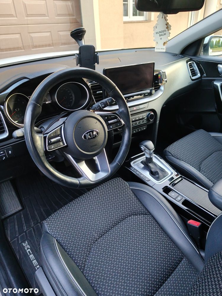Kia XCeed - 5
