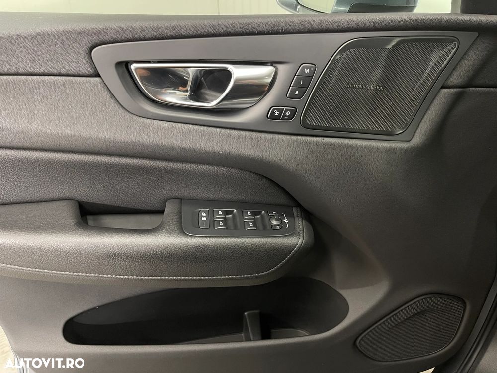 Volvo XC 60 Recharge T8 Twin Engine eAWD Inscription - 29