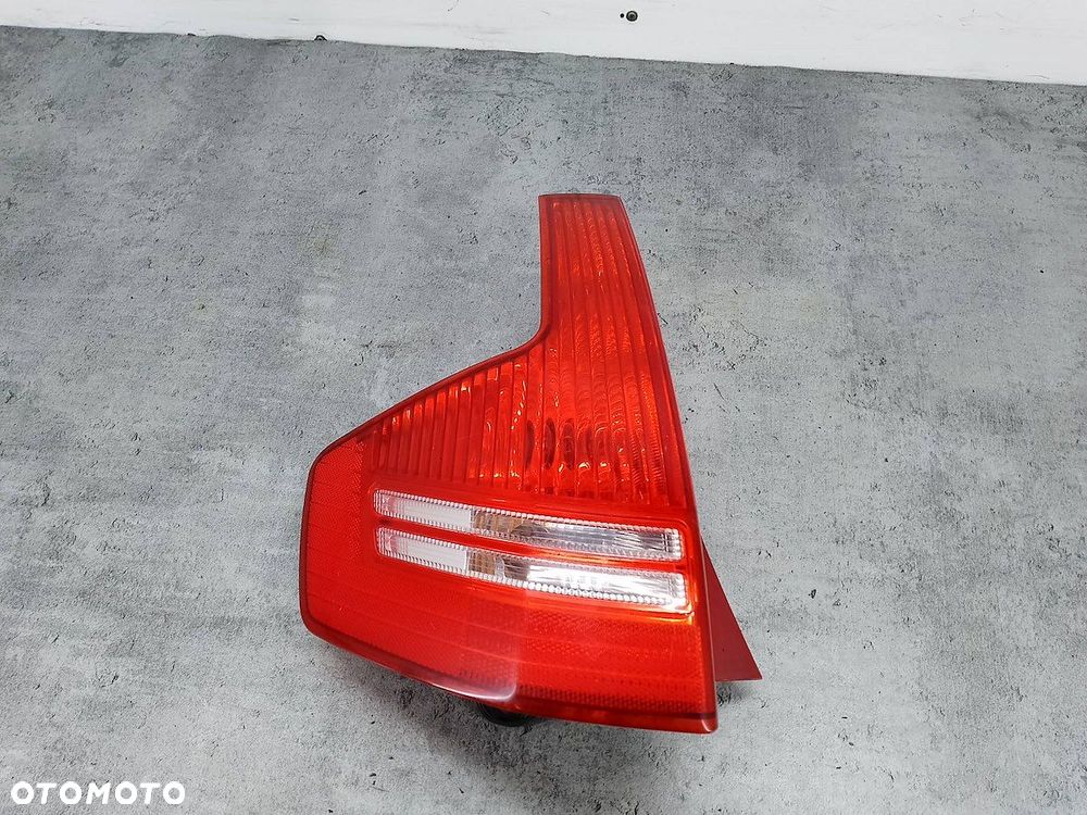 LAMPA TYLNA LEWA CITROEN C4 I 4CZX-13451-A 4CZX-13405-A HATCHBACK - 4