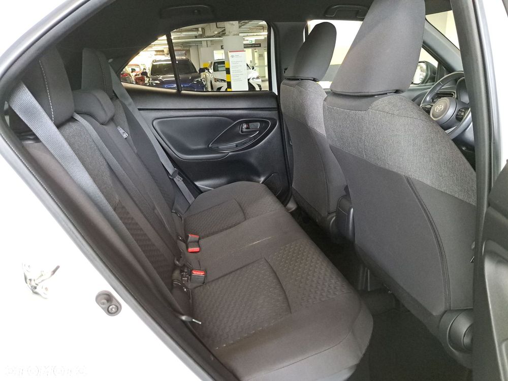 Toyota Yaris Cross Hybrid 1.5 Style AWD - 15