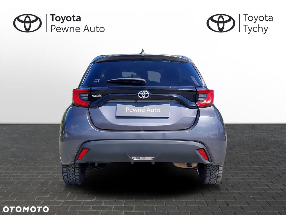 Toyota Yaris - 4