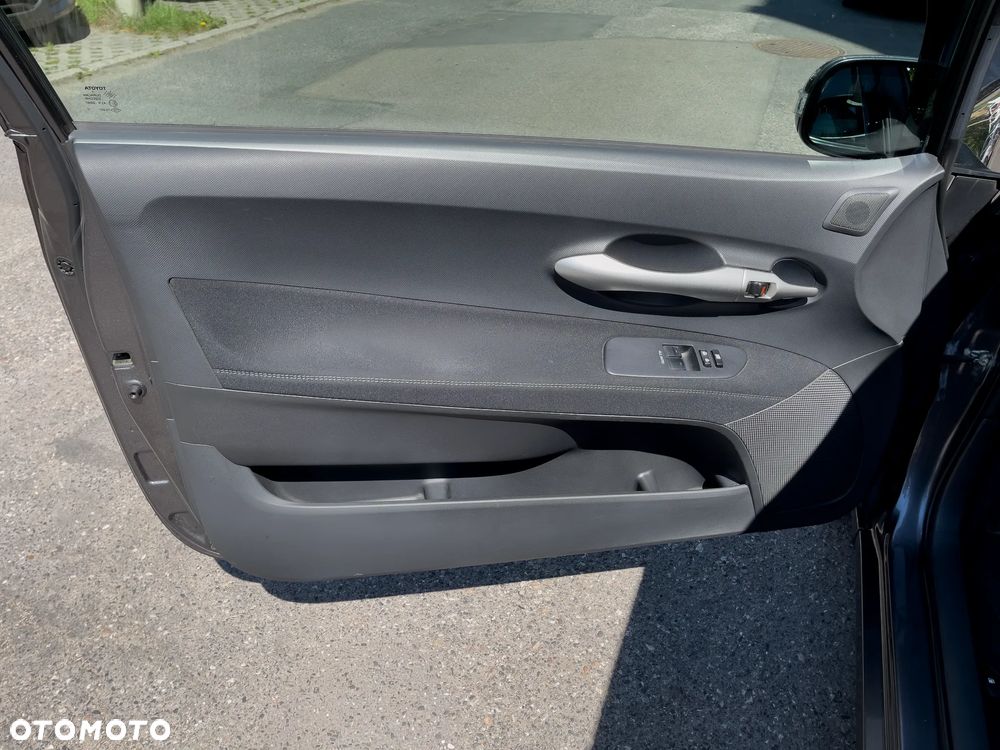 Toyota Auris 1.6 Dynamic - 13