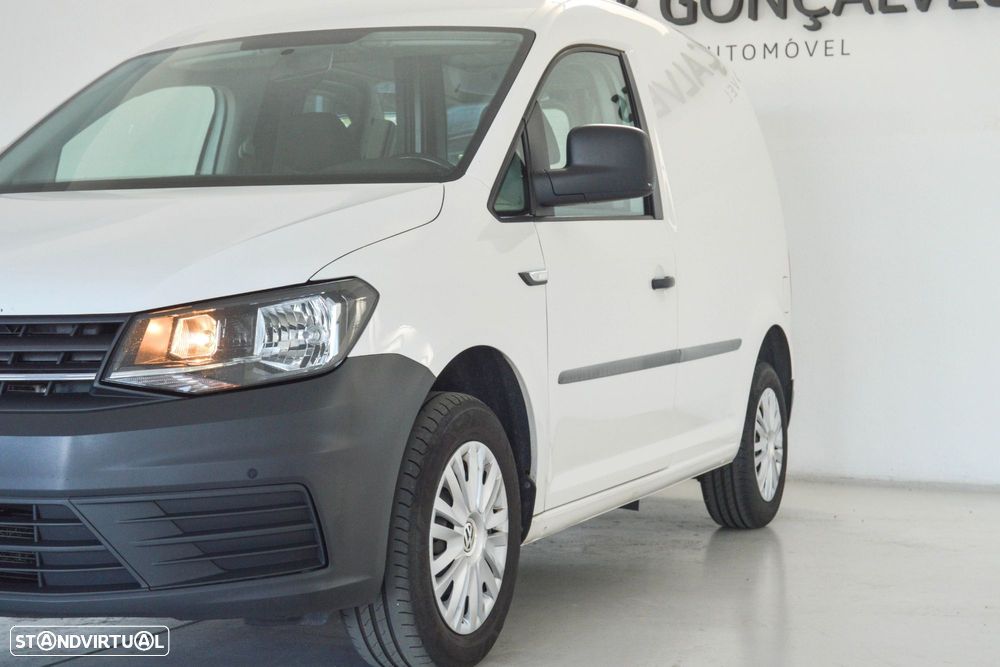 VW Caddy 2.0 TDi BlueMotion 2L - 20