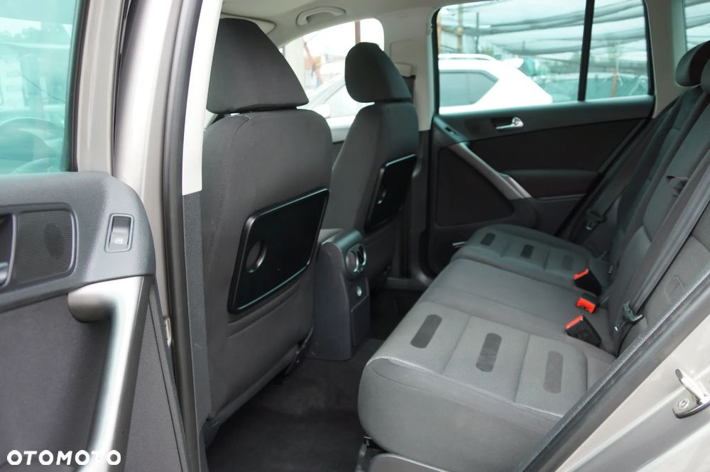 Volkswagen Tiguan 2.0 TDI 4Mot Sport&Style - 25