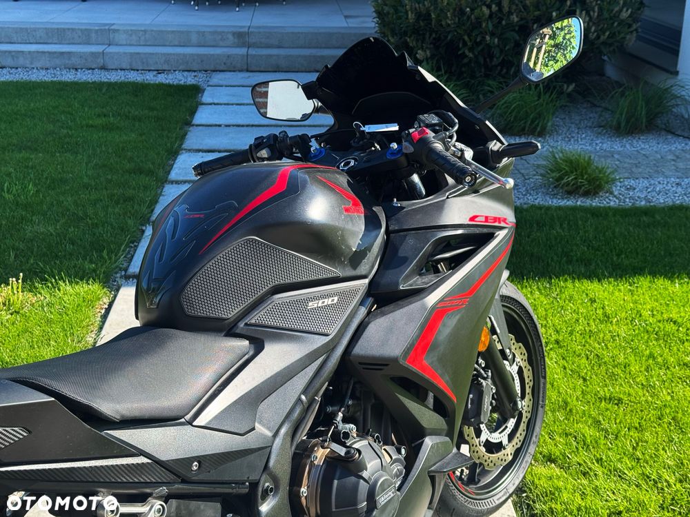 Honda CBR - 29