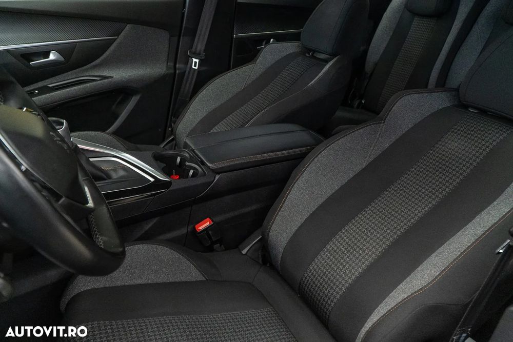 Peugeot 5008 1.2 Puretech Turbo s&s Allure - 21