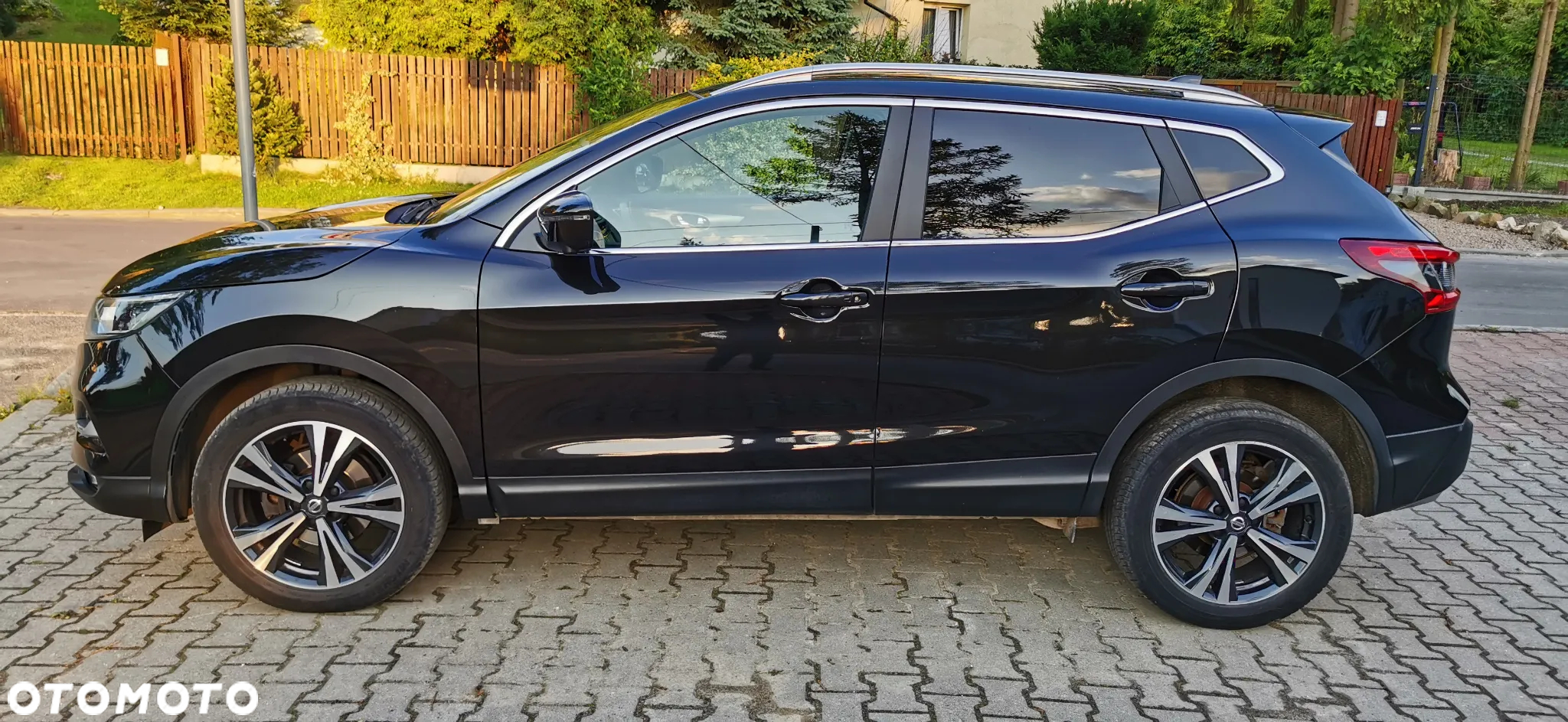 Nissan Qashqai 1.6 DIG-T N-Connecta - 20
