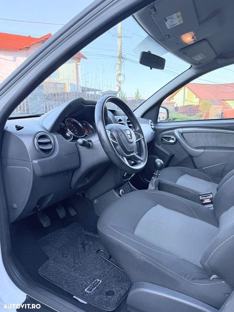 Dacia Duster dCi 110 FAP 4x4 Prestige - 13