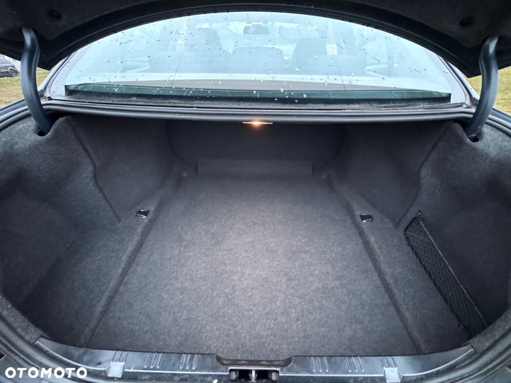 BMW Seria 5 525i - 14