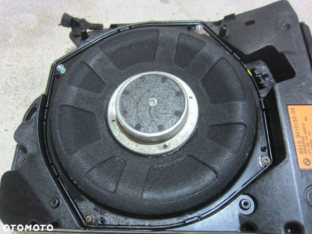 BMW F30 F31 9210152 GŁOŚNIK NISKOTONOWY PRAWY HARMAN KARDON 65139210152 - 2