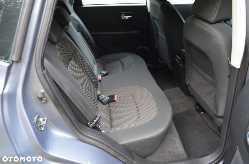 Nissan Qashqai 2.0 4 x 4 lounge - 28