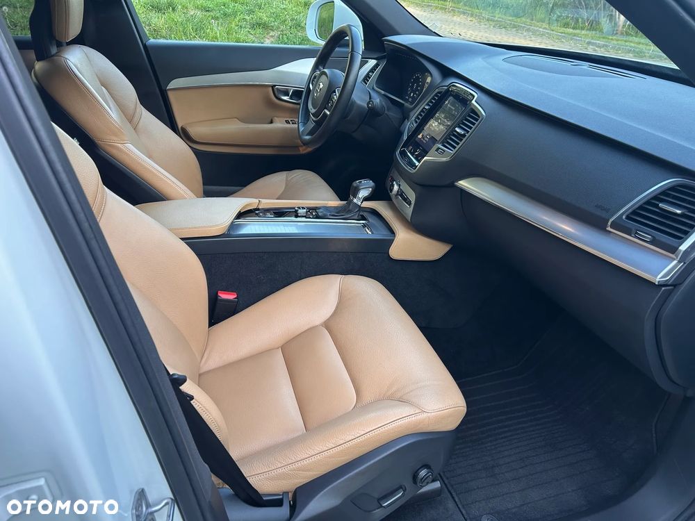 Volvo XC 90 D5 AWD Inscription 7os - 6