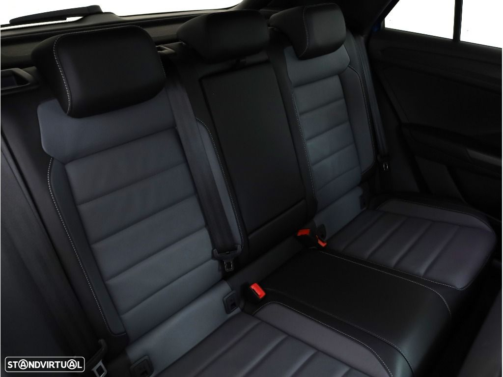 VW T-Roc 1.5 TSI Black Style DSG - 16