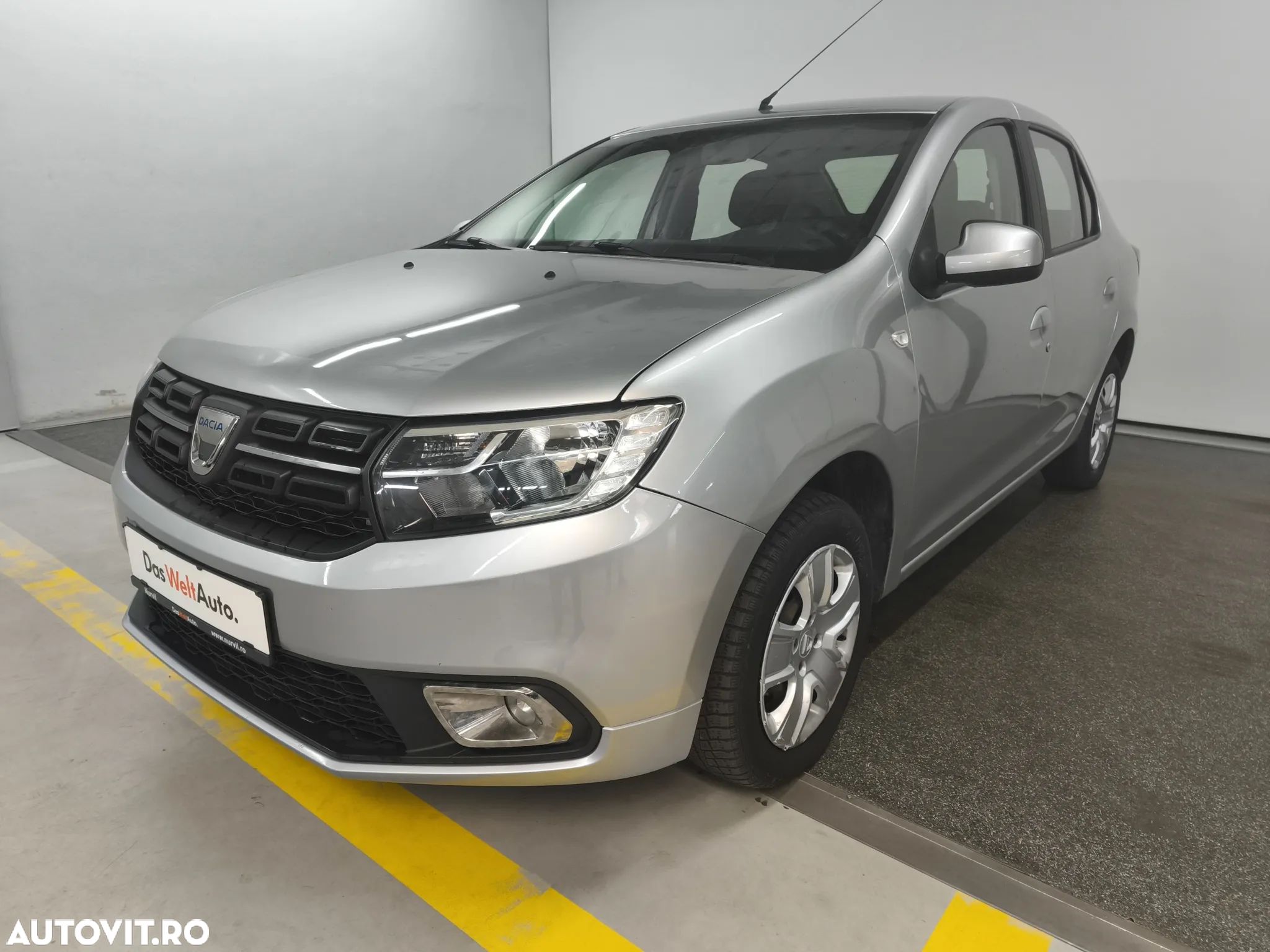 Dacia Logan 1.5 Blue dCi Laureate - 1