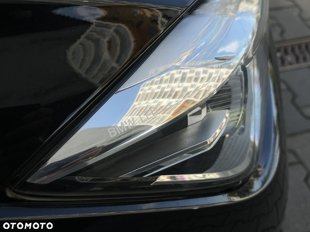 BMW Seria 3 320d Sport Line Shadow - 19