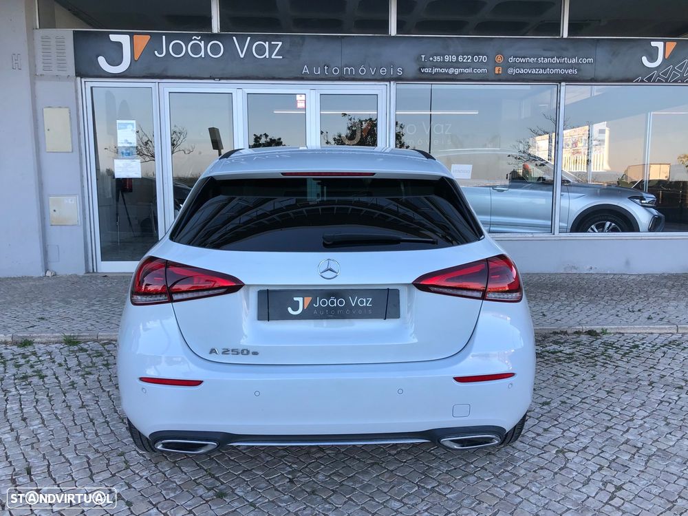Mercedes-Benz A 250 e 8G-DCT Progressive - 11