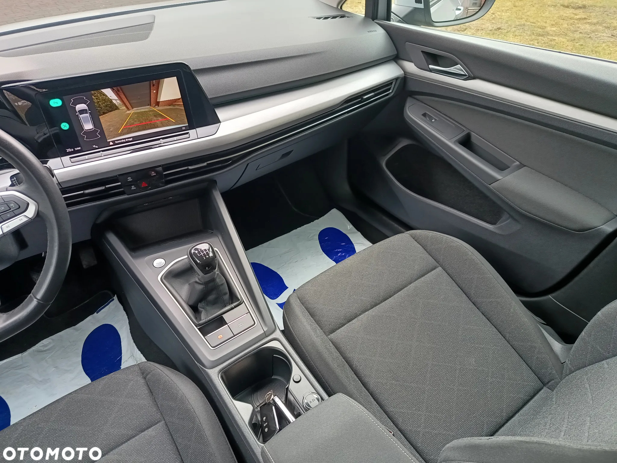 Volkswagen Golf - 20