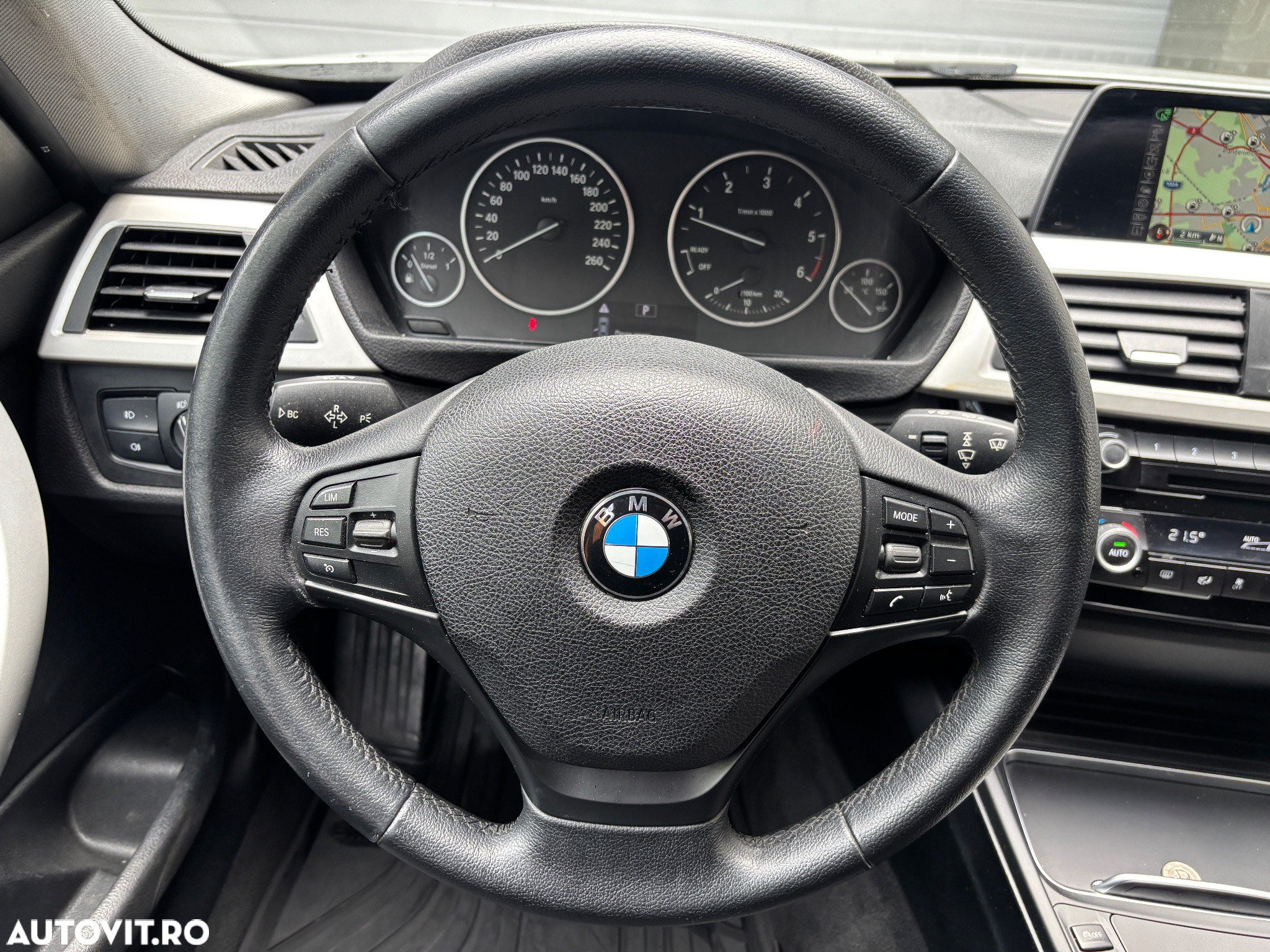 BMW Seria 3 318d Touring Aut. - 6