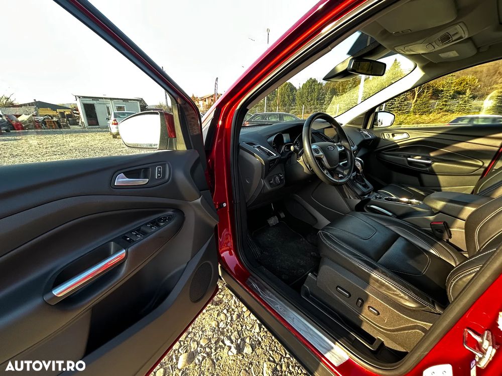 Ford Kuga 1.5 EcoBoost 4x4 Aut. Titanium - 11