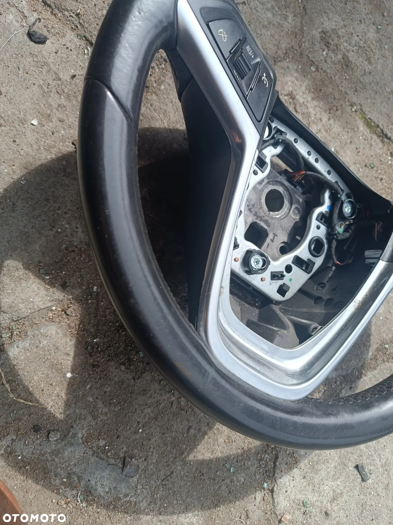 Opel Insignia a KIEROWNICA SKÓRA MULTIFUNKCJA - 4