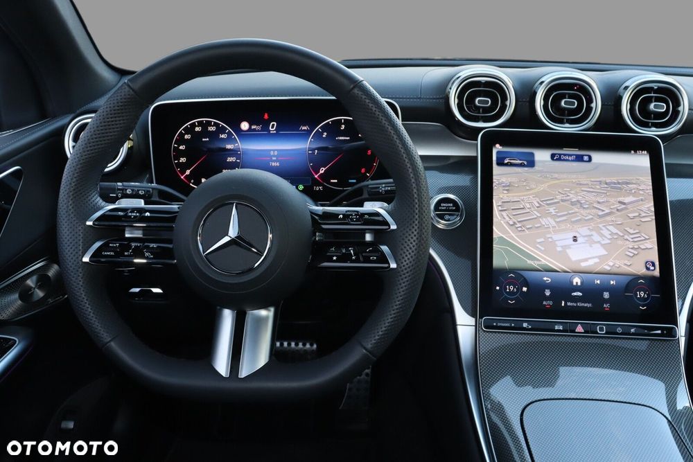 Mercedes-Benz GLC - 15
