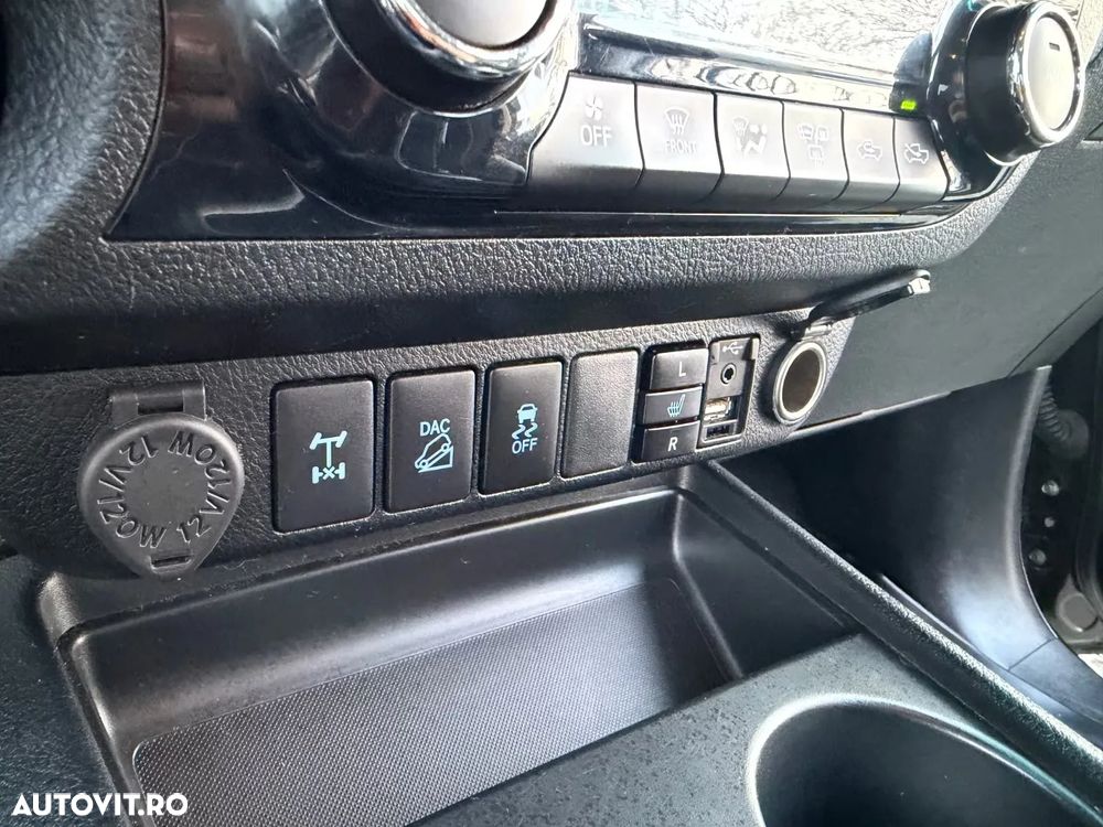 Toyota Hilux 2.4D 150CP 4x4 Double Cab AT Style - 18